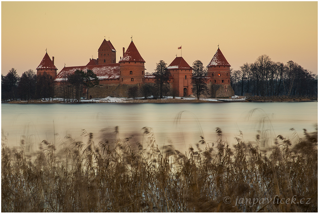 Křižácký hrad Trakai