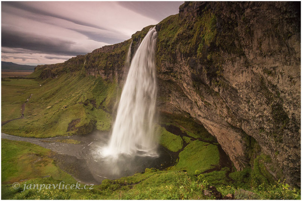 Vodopád Seljalandsfoss, Island